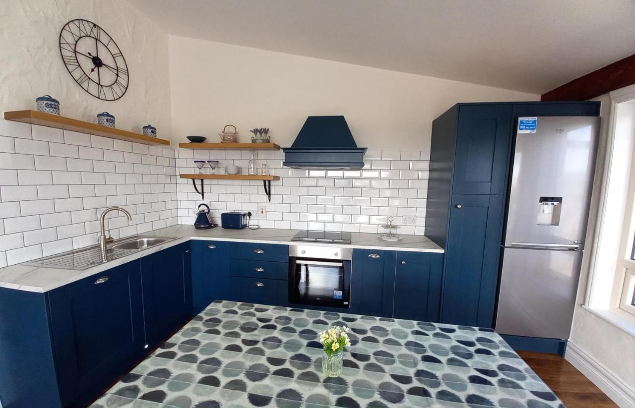 Cliffs View Self Catering @ Limestone Lodge Doolin Exteriör bild