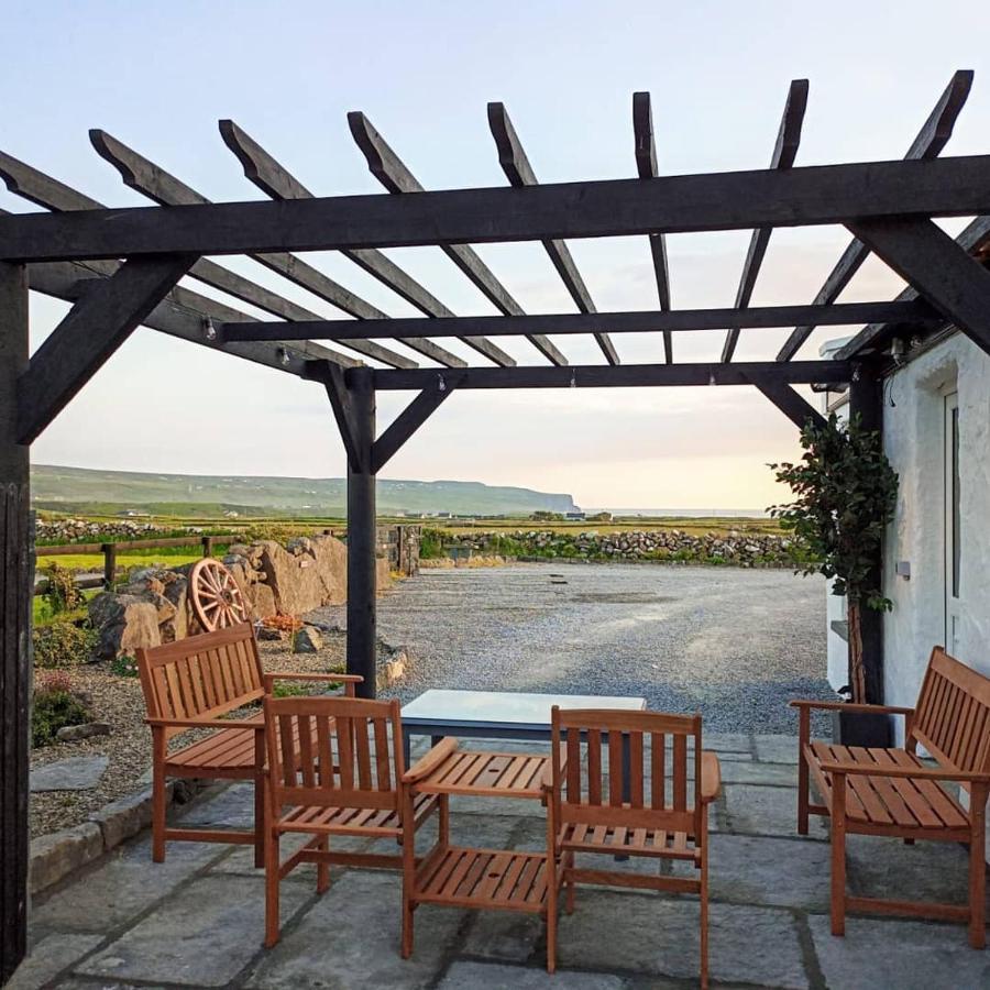 Cliffs View Self Catering @ Limestone Lodge Doolin Exteriör bild